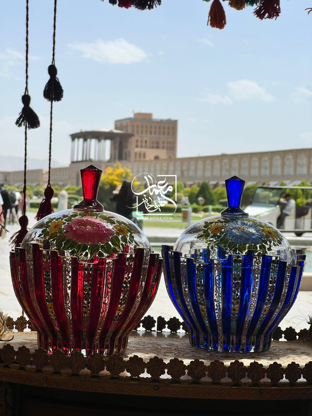شکلات خوری بلور نقاشی کار دست مناسب چیدمان خاص ومنحصر به فرد